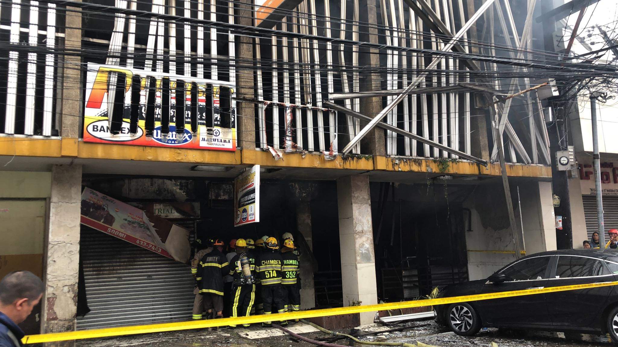 DEADLY BLAZE. An eary morning fire hit the Java Pension House in Bacolod City on November 26, 2019. Contributed photo  