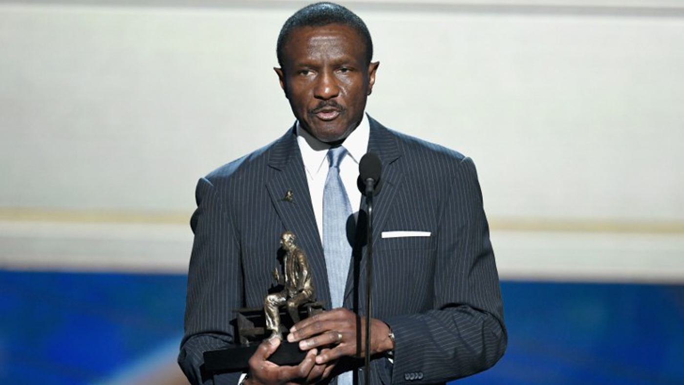 FORMER COACH. Dwane Casey nabs the award for leading the Toronto Raptors to  a conference- and franchise-best 59-23 regular season record. Photo by Kevin Winter/Getty Images for Turner Sports/AFP 