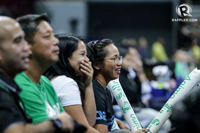 ANIMO. Olympian Hidilyn Diaz cheers for De La Salle University during a UAAP game against the University of Santo Tomas. Photo by Josh Albelda/Rappler