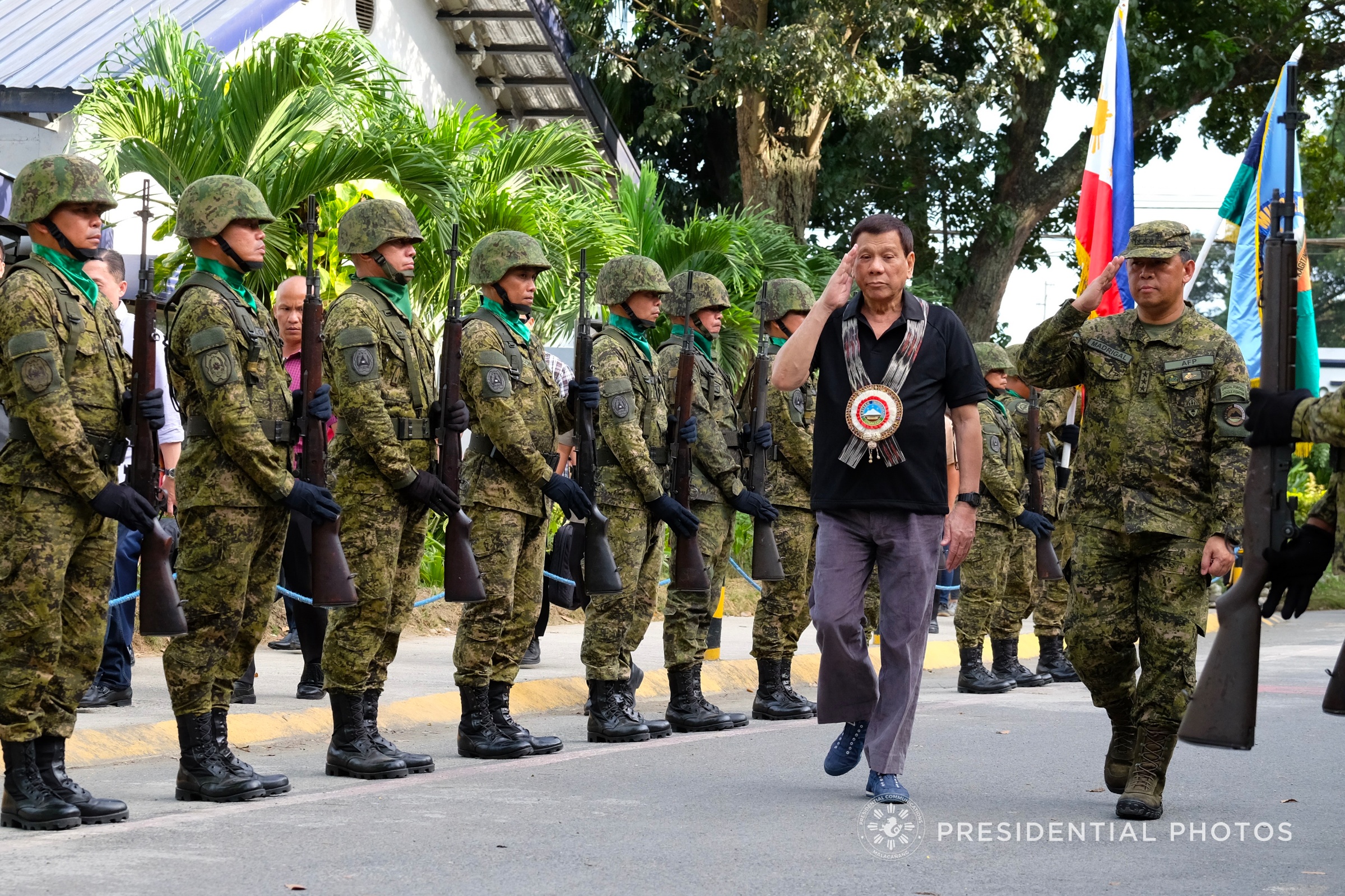 MEETING IP LEADERS. President Rodrigo Duterte arrives at the Naval Station Felix Apolinario in Panacan, Davao City, to attend the Indigenous Peoples Leaders' Summit on February 1, 2018. Malacañang photo 