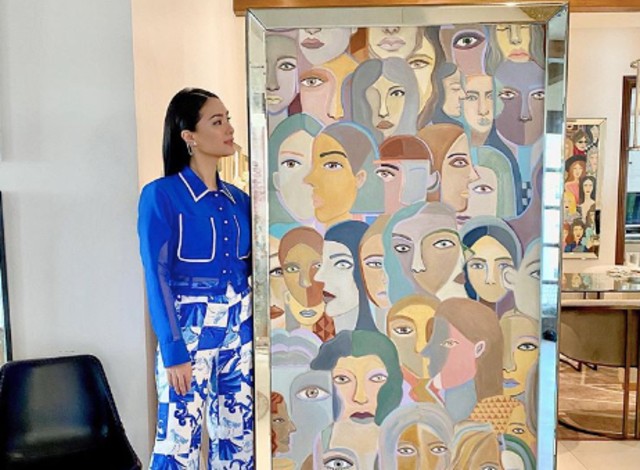 Heart Evangelista shows painting of girl seemingly in tears: 'Goodbyes  2013