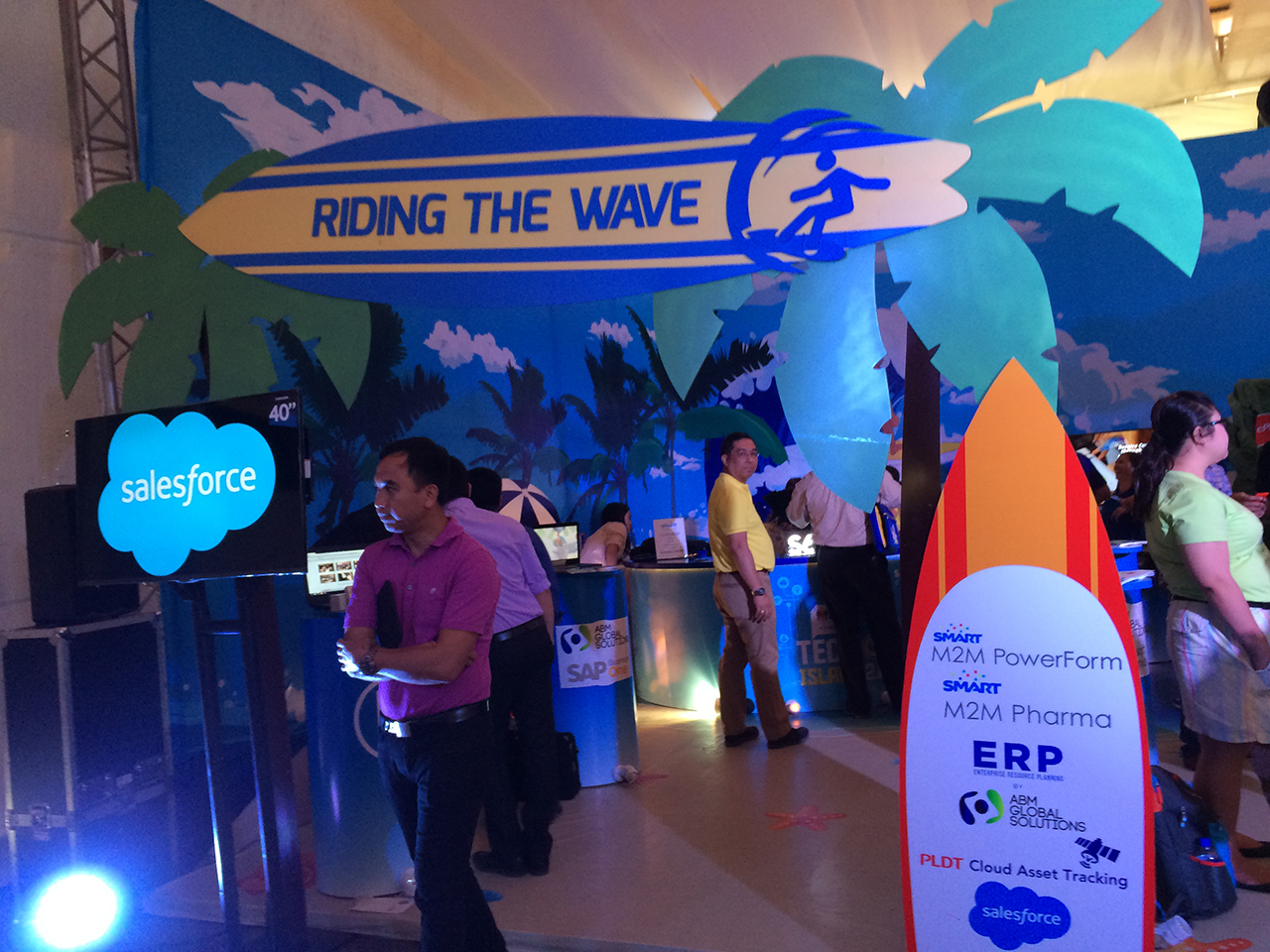 MASTER THE DIGITAL WAVE. With the theme “Mastering the Digital Wave,” Tech Island 2.0 is a 2-day event hosted by Philippine Long Distance Telephone Company (PLDT) SME Nation for entrepreneurs, information and communication technology (ICT) professionals, and developers to explore avenues for growth.  