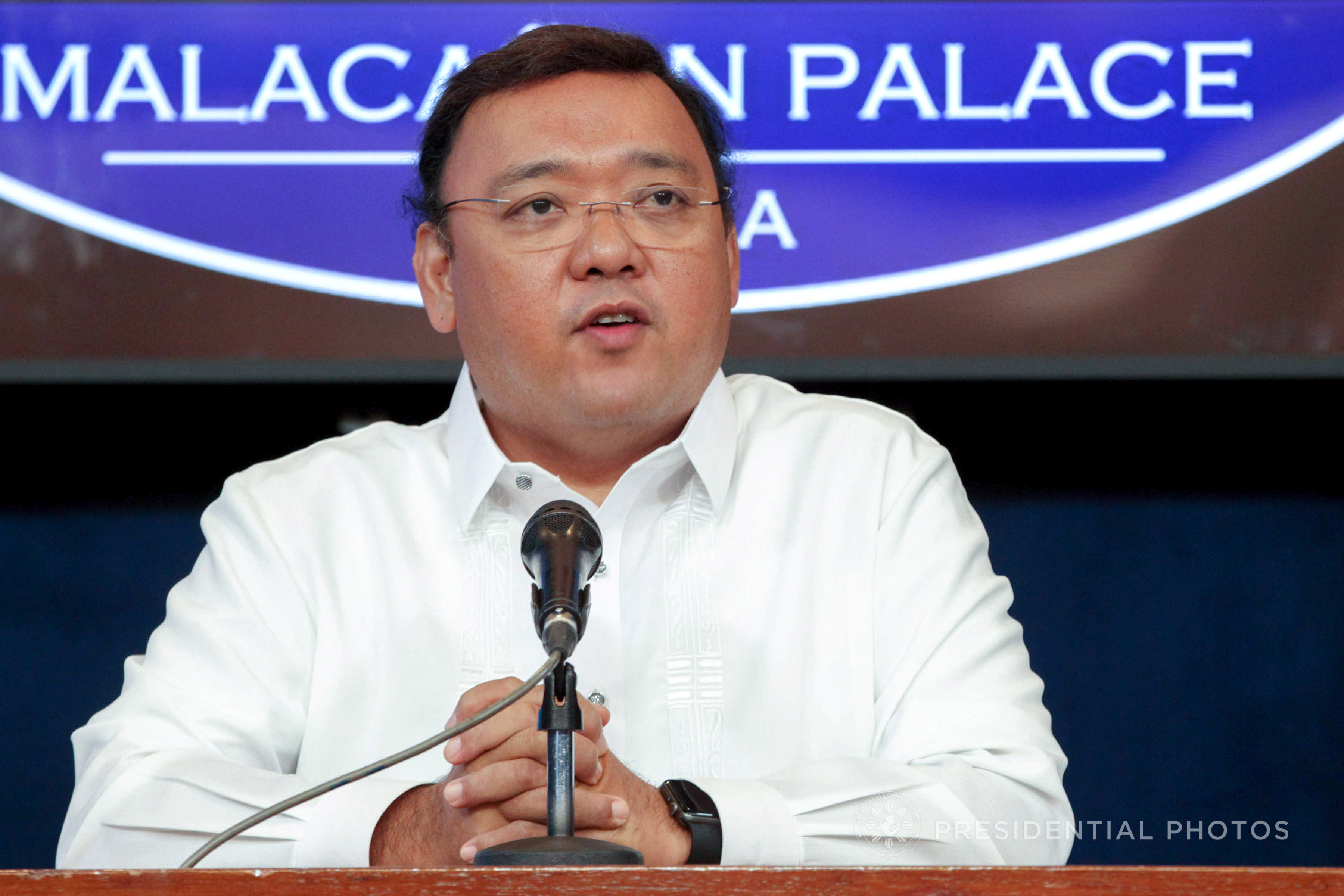 DUTERTE'S SPOKESMAN. Presidential Spokesman Harry Roque responds to questions at a Palace news briefing. Malacañang file photo  