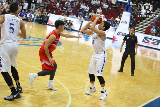SHOOT THAT BALL. Anton Asistio continues to be one of Ateneo