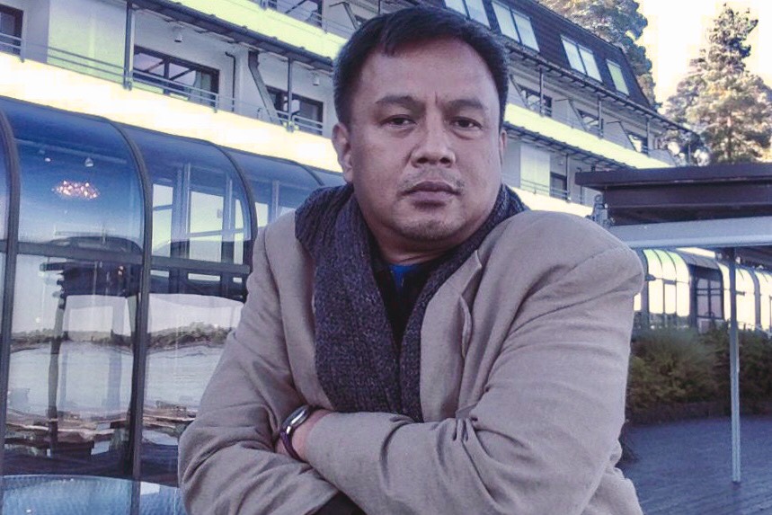 NDF CONSULTANT. Randy Malayao, a consultant for the National Democratic Front, is shot dead inside a passenger bus on January 30, 2019. Photo from Randy Malayao's Facebook page   