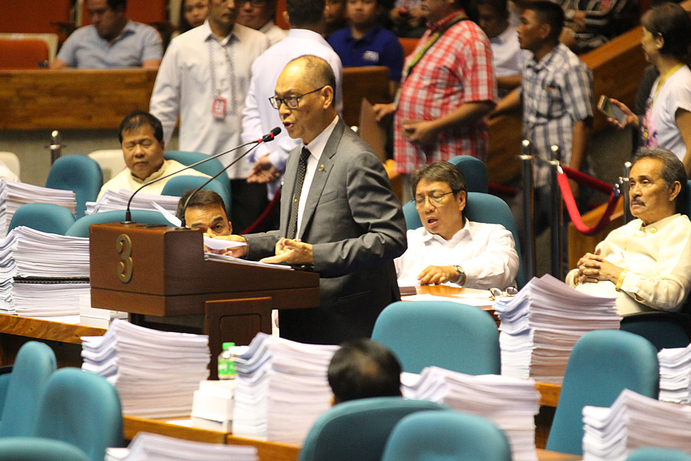 HOT SEAT. Budget Secretary Benjamin Diokno answers lawmakers' questions over alleged budget anomalies during the question hour at the House plenary on December, 12, 2018. Photo by Darren Langit/Rappler 