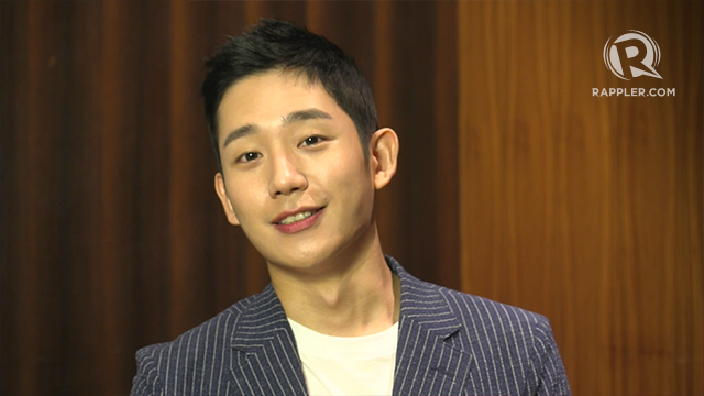 'SOMETHING IN THE RAIN.' Korean actor Jung Hae-in shares to Rappler his favorite lines from his most recent drama. Photo by Rappler 