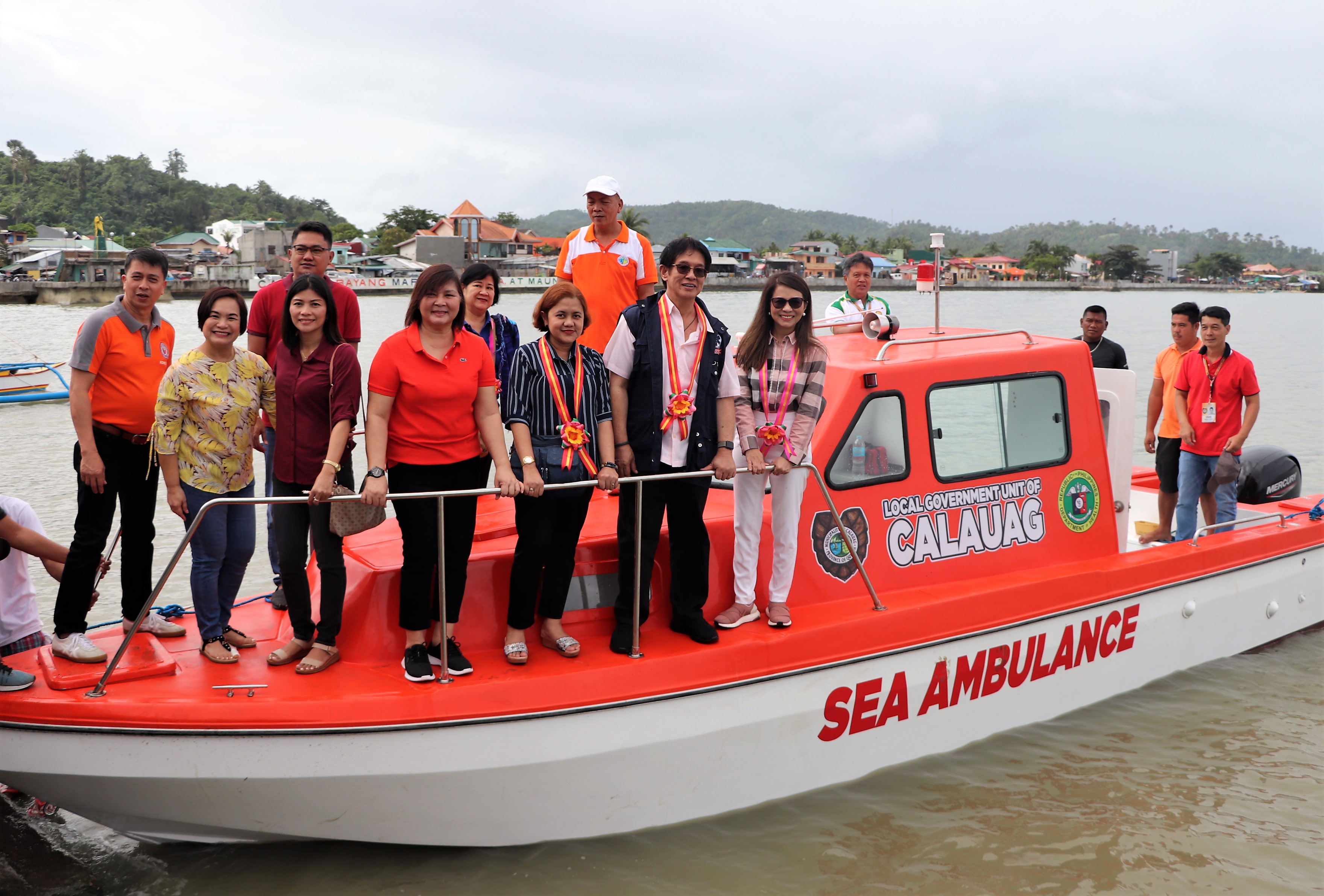 TURNOVER. Quezon 4th District of Representative Helen DL. Tan, DOH-CALABARZON Regional Director Eduardo C. Janairo, DOH PHTL for Quezon Dr. Juvy Paz M. Purino and Mayor Rosalina O. Visorde  onboard the new sea ambulance. Photo from DOH-CALABARZON  