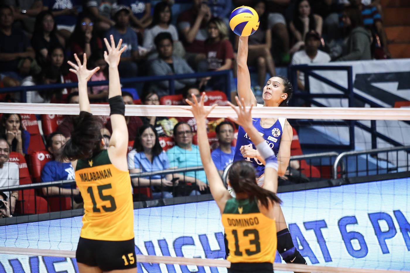 TRUST. The Ateneo Lady Eagles trust in their capabilities to pull though a tough match against FEU.  Photo by Josh Albelda/Rappler 