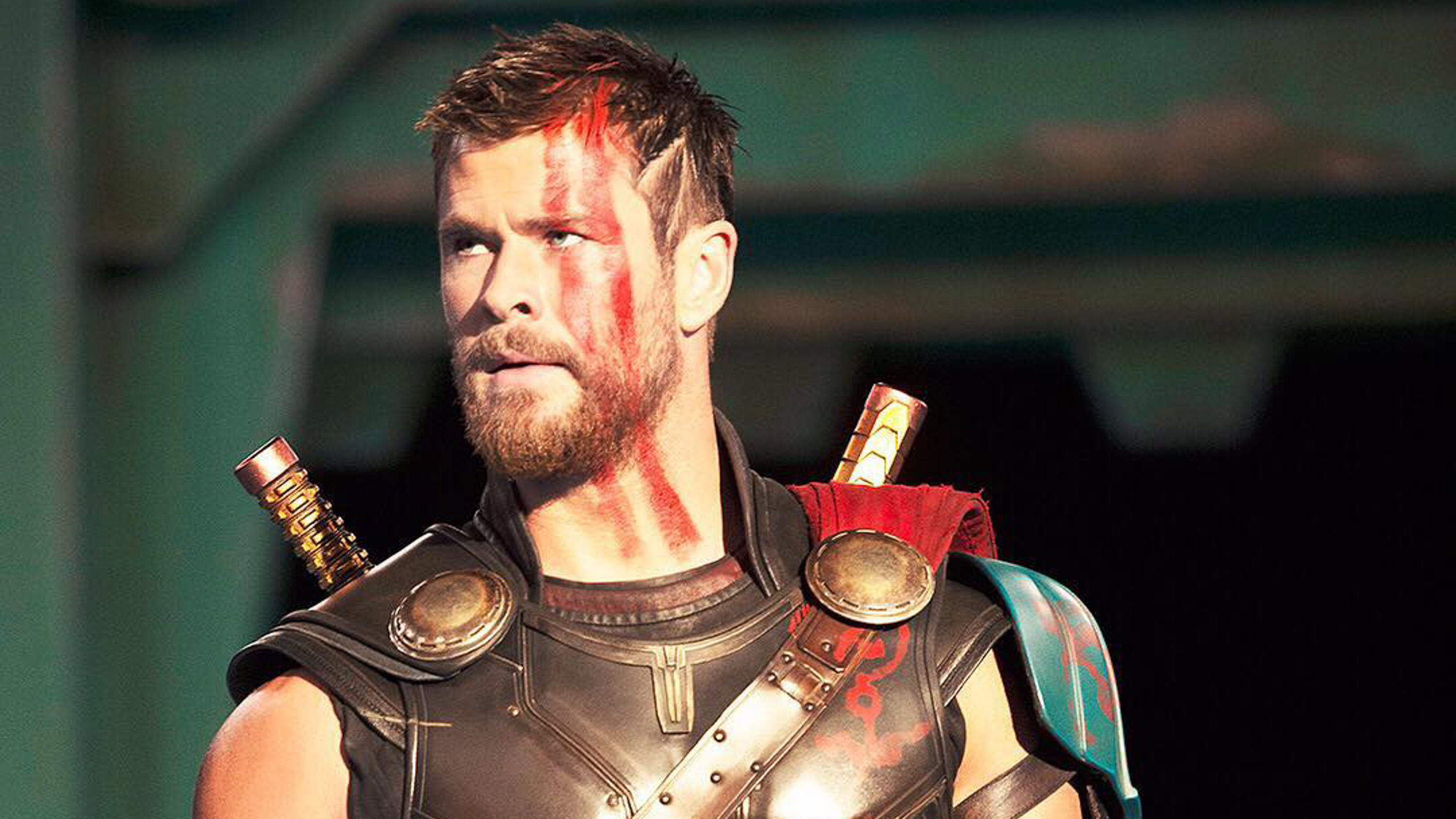 Look First Images Plot Details Of Thor Ragnarok Released