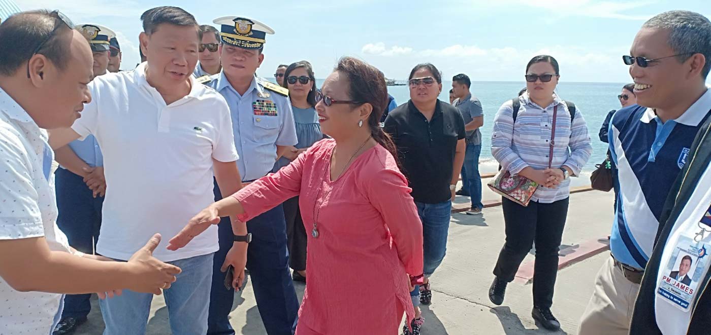 'SENTIMENTAL JOURNEY'. Gloria Macapagal Arroyo visits Cebu on her final 'sentimental journey' as Speaker.  