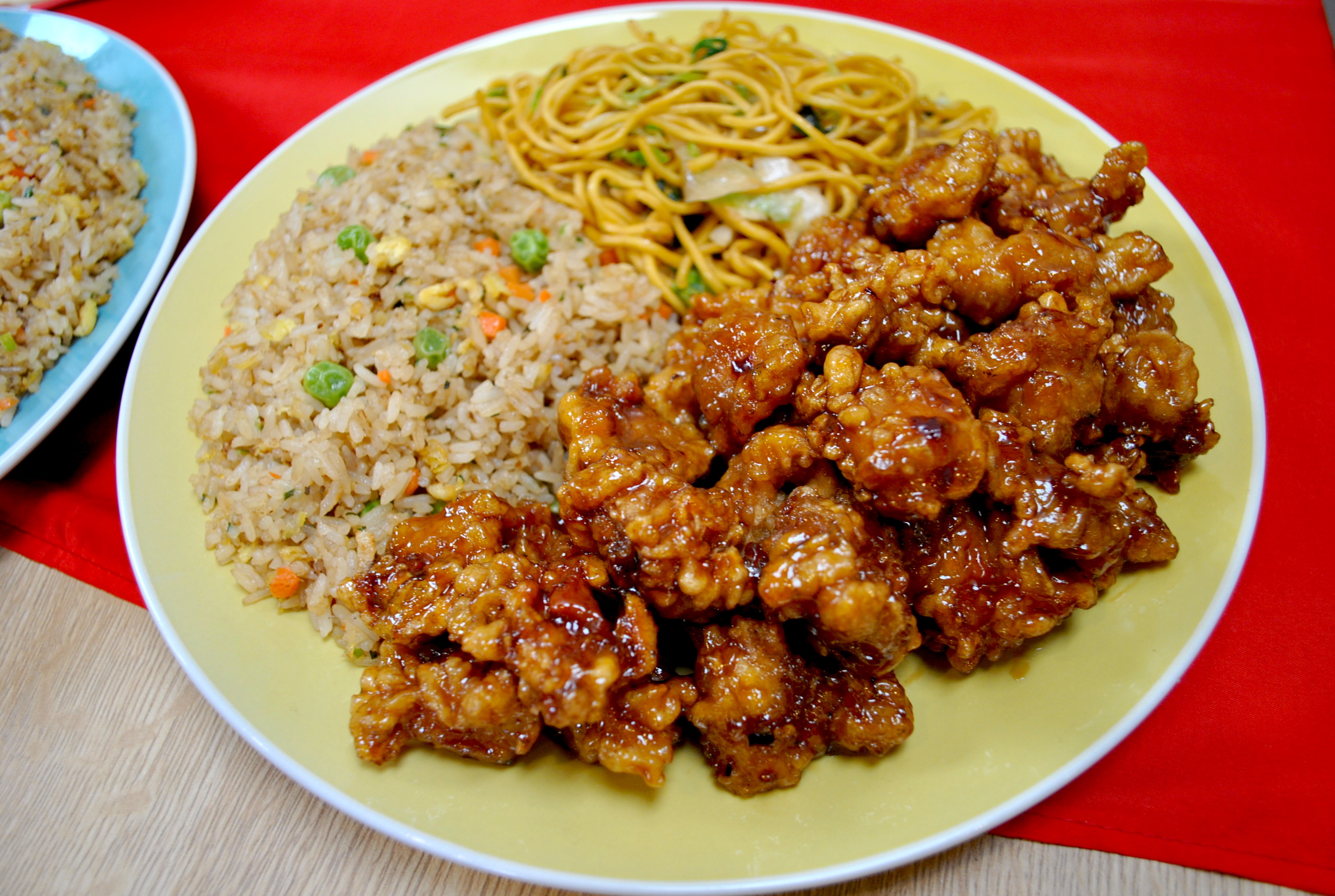 PLATE. Orange chicken, chow mein, and fried rice. Photo by Steph Arnaldo/Rappler 