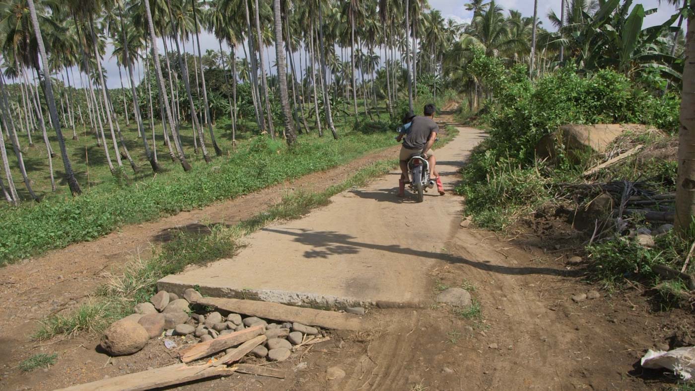 HALF-BAKED. This half-finished road is in Picong. Photo by Adrian Portugal/Rappler