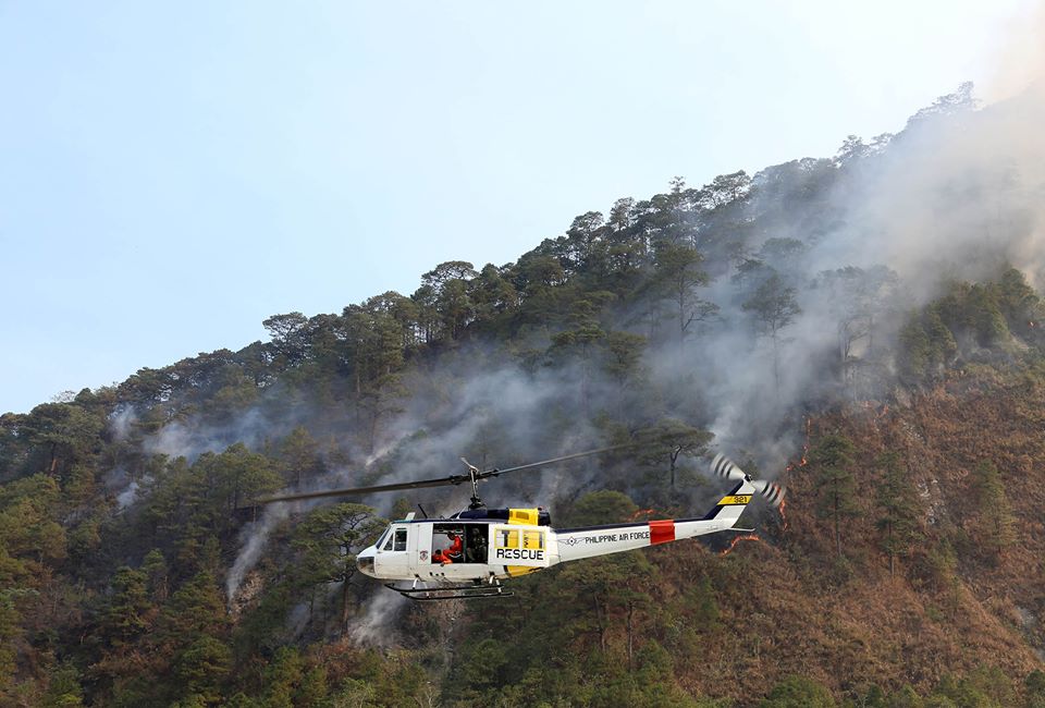 RESPONDERS. A chopper is dispatched to rescue people caught in the forest fire in Ampucao, Itogon, Benguet, on February 20, 2019. Sourced photo 
