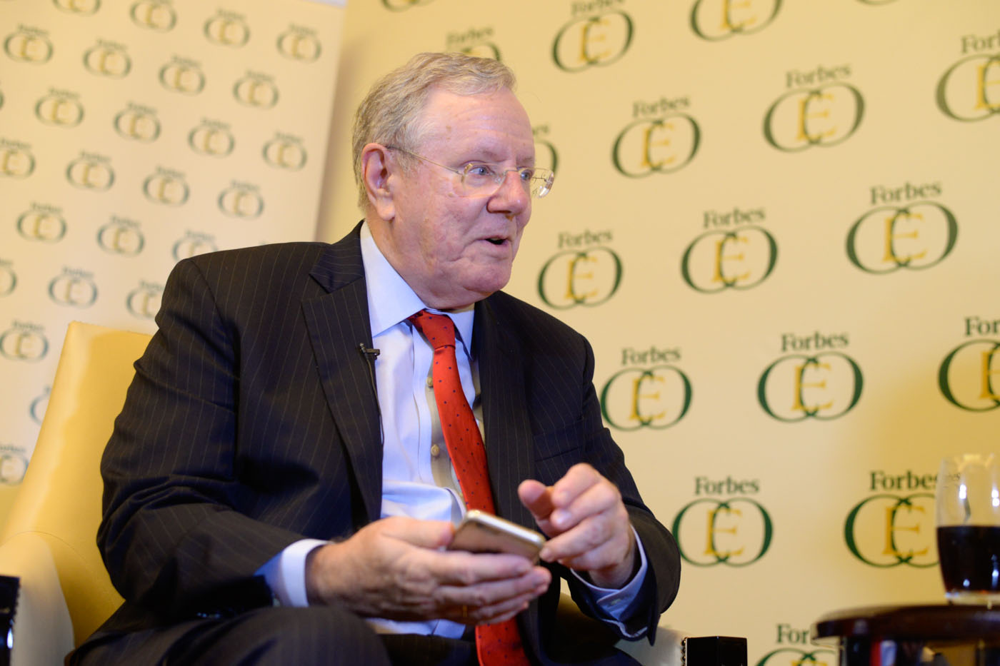 FIND THE RIGHT BALANCE. Steve Forbes says organizations should be inventive and find the right mix of traditional and new media. Photo by Alecs Ongcal/Rappler  