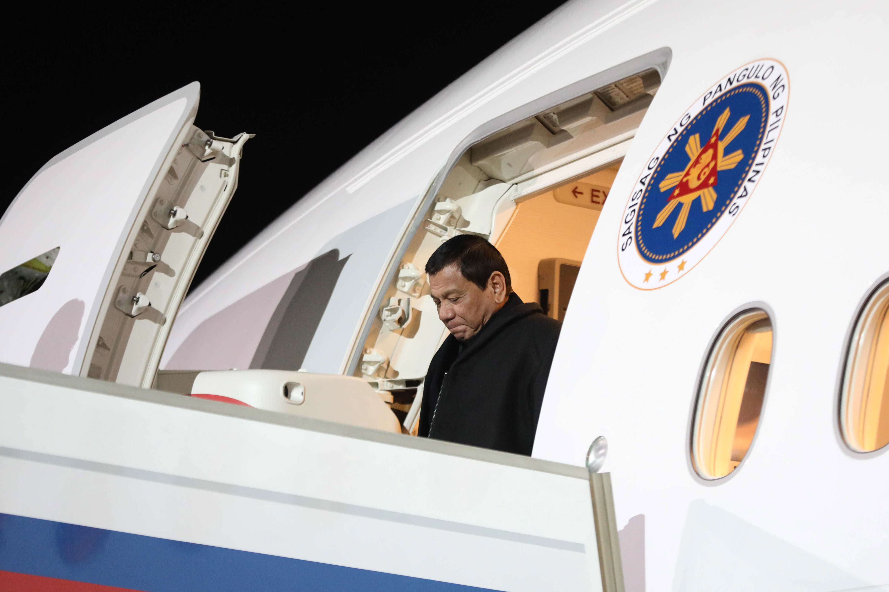 FOREIGN TRIP. President Rodrigo Duterte arrives at the Vnukovo-2 Airport in Moscow, Russia, for his official visit on May 23, 2017. Presidential Photo
  