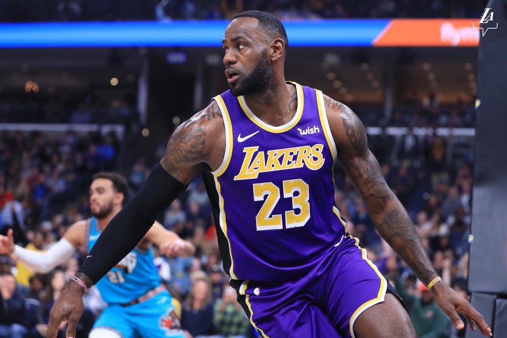 COMEBACK. LeBron James and the Lakers turn the game around just in time. Photo from LA Lakers 