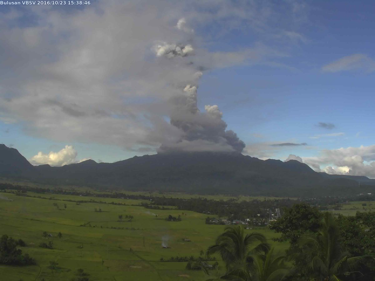 Mt Bulusan Spews Ash Column 25 Kilometers High 8685