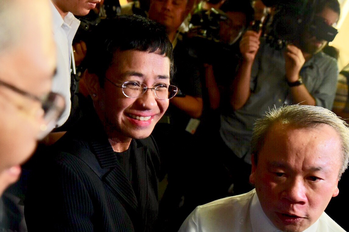 COURT APPEARANCE. Rappler CEO and executive editor Maria Ressa (with counsel Ted Te) files a motion to quash the cyber libel case filed by the justice department on behalf of businessman Wilfredo Keng at the Manila Regional Trial Court on March 1, 2019. Photo by LeAnne Jazul/Rappler 