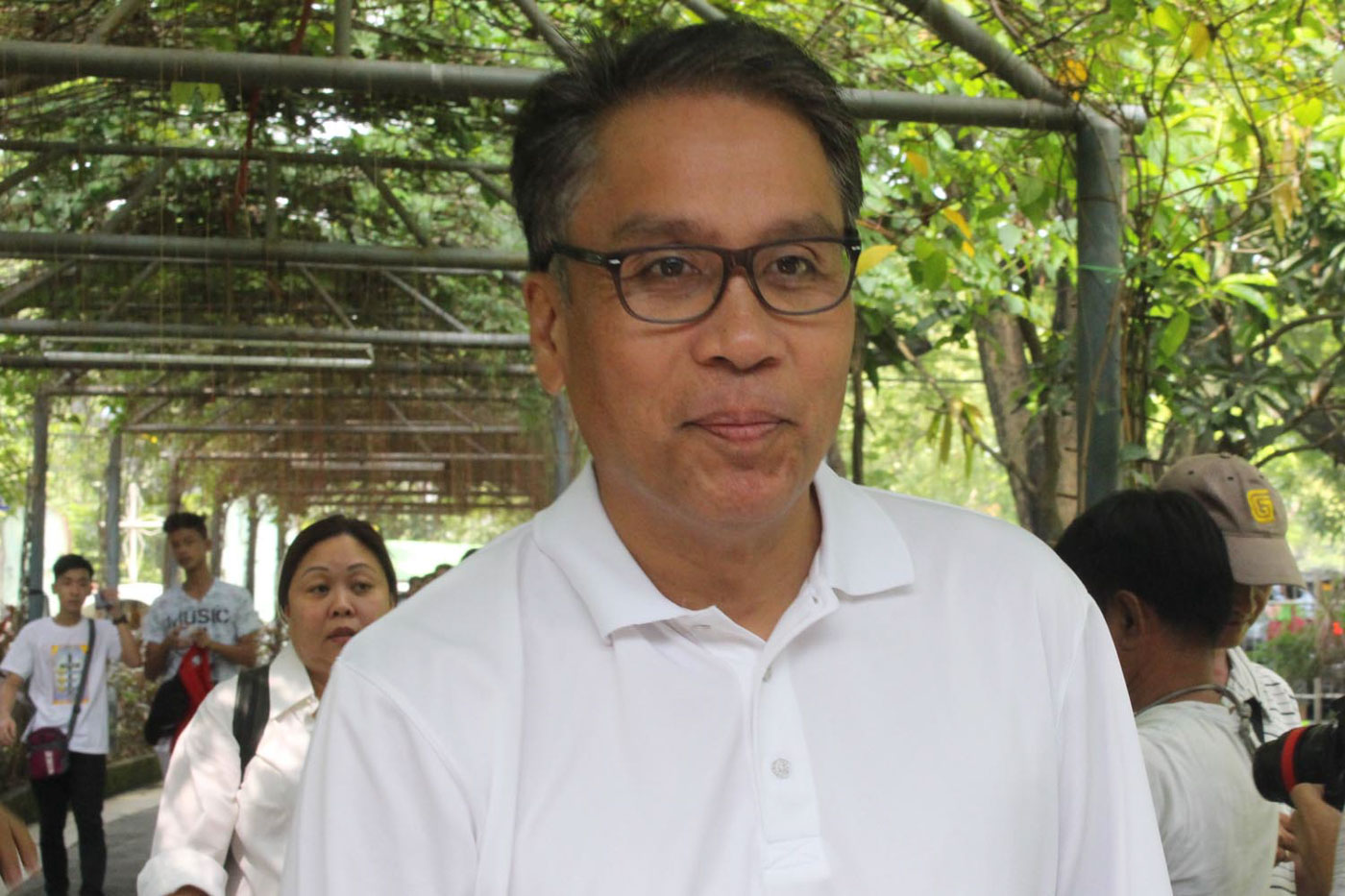 RETURN TO THE SENATE? Mar Roxas' party mates at the Liberal Party and other groups are urging him to consider another run for the Senate. File Photo by Darren Langit/Rappler   