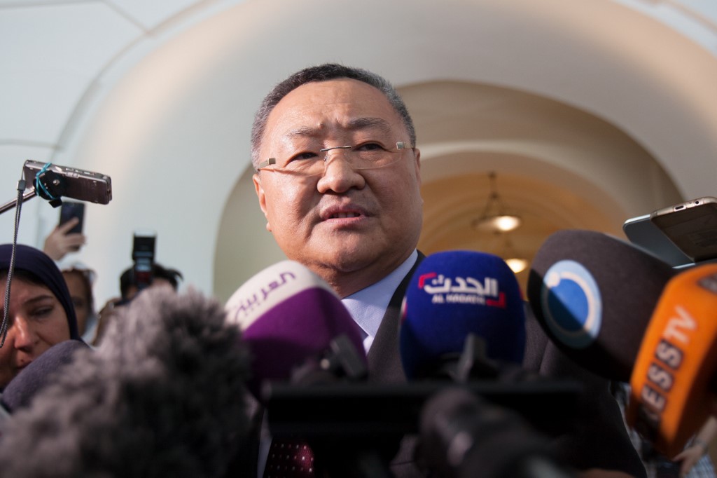 CHINA ON US SANCTIONS. Fu Cong, head of the Chinese delegation, talks to the press at the end of a meeting of the Joint Commission of the Joint Comprehensive Plan of Action attended by the E3+2 (China, France, Germany, Russia, United Kingdom) and Iran on June 28, 2019 at the Palais Coburg in Vienna, Austria. Photo by Alex Halada/AFP 