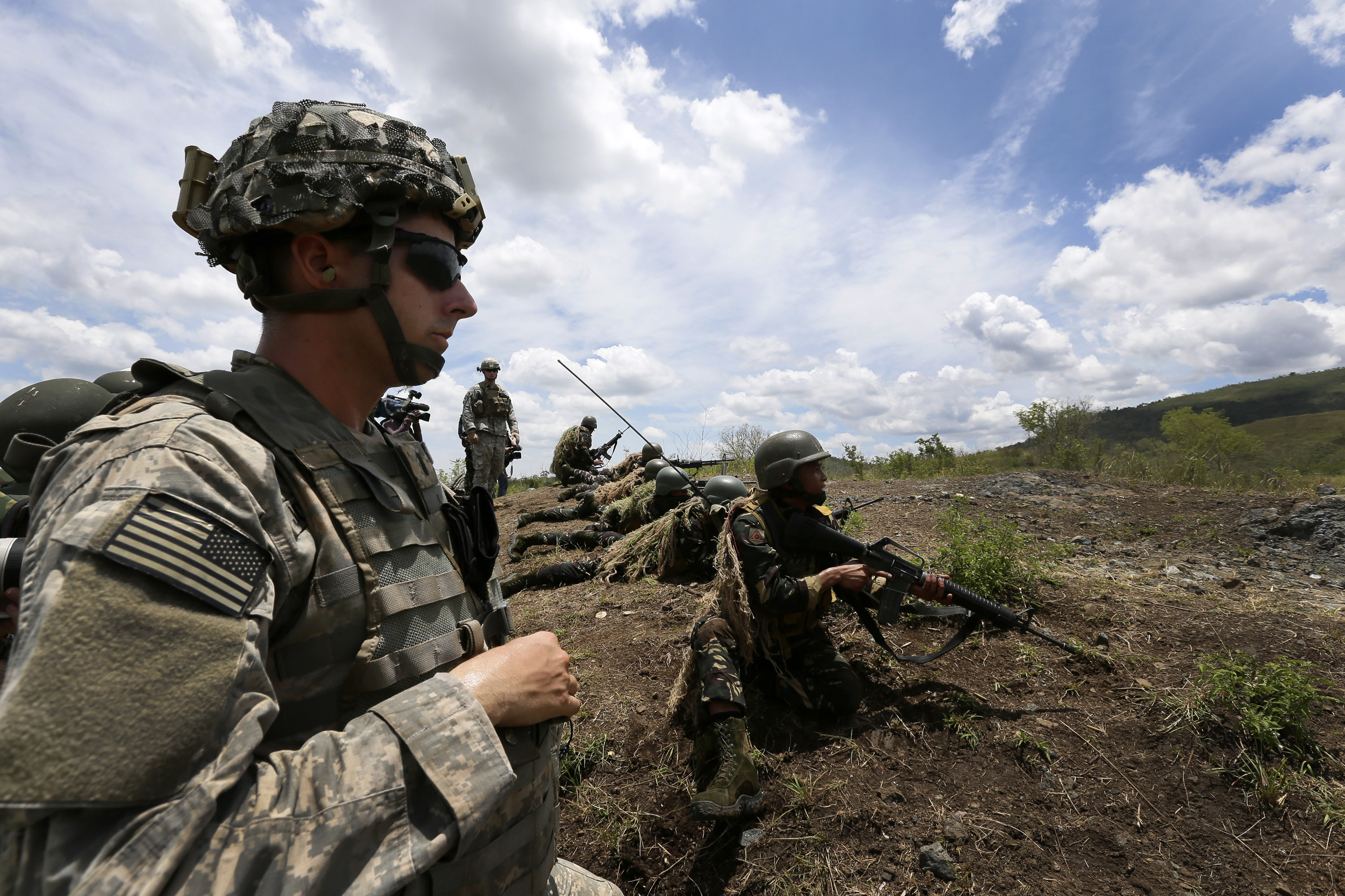 BALIKATAN 2015: US Marines conduct mock raid exercises at the Naval Education Training Center (NETC) in Zambales 