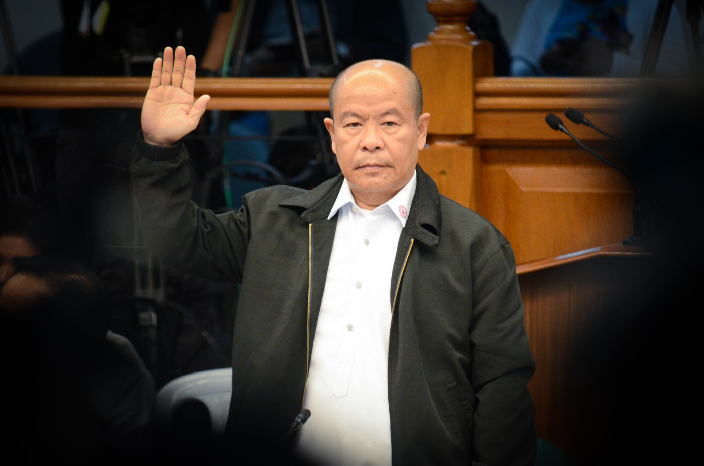 LIAR? Retired police SPO3 Arthur Lascanas during a hearing of the Senate committee on public order and dangerous drugs on March 6, 2017 on the existence of the so-called Davao Death Squad. File photo by LeAnne Jazul/Rappler 