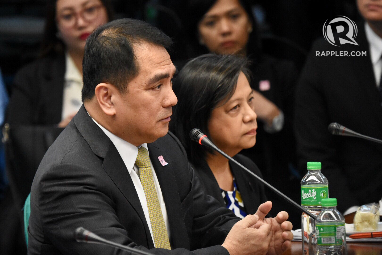 THE DEAN. The UST Faculty of Civil Law Dean Nilo Divina is also accused of being complicit in Castillo's hazing done by his own fraternity, Aegis Juris. Photo by Rappler 