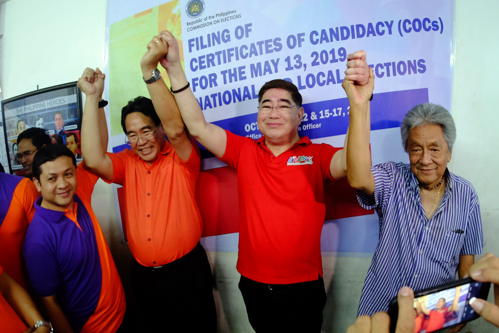 CDO RACE. This photo shows former congressman and Centrist Democratic Party president Rufus Rodriguez (2-L), former Cagayan de Oro vice mayor Caesar Ian Acenas (L), Jose Gabriel La Viña (2-R), and former city mayor Vicente Emano during the last day of filing of certificates of candidacy for the 2019 elections. Photo by Bobby Lagsa/Rappler 