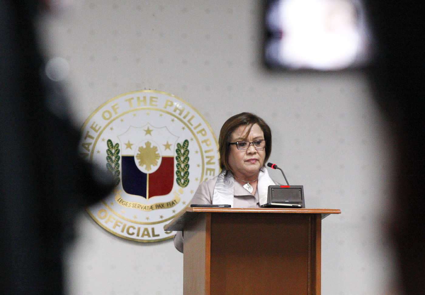 RESPONSE TO DUTERTE. Senator Leila de Lima says she won't back down from the Senate probe into alleged extrajudicial killings in the war on drugs, during a news conference on August 18, 2016. Photo by Alex Nuevaespaña/PRIB 