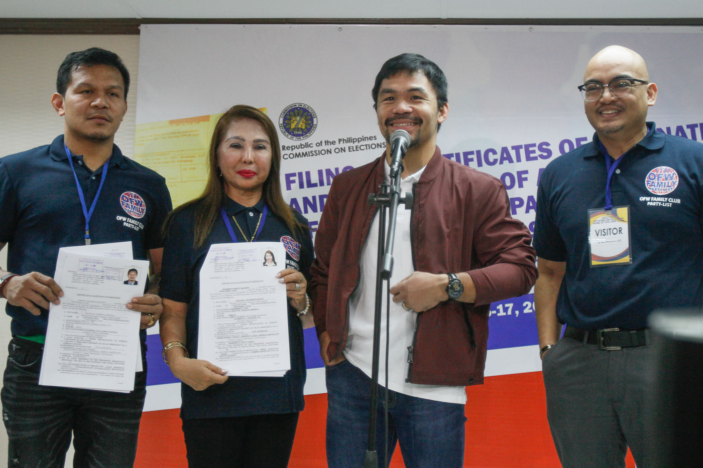 BROTHERS. Senator Manny Pacquiao joins his brother Bobby and 2 others as they file their certificates of acceptance of nominees under the OFW Family Club. Photo by Ben Nabong/Rappler 