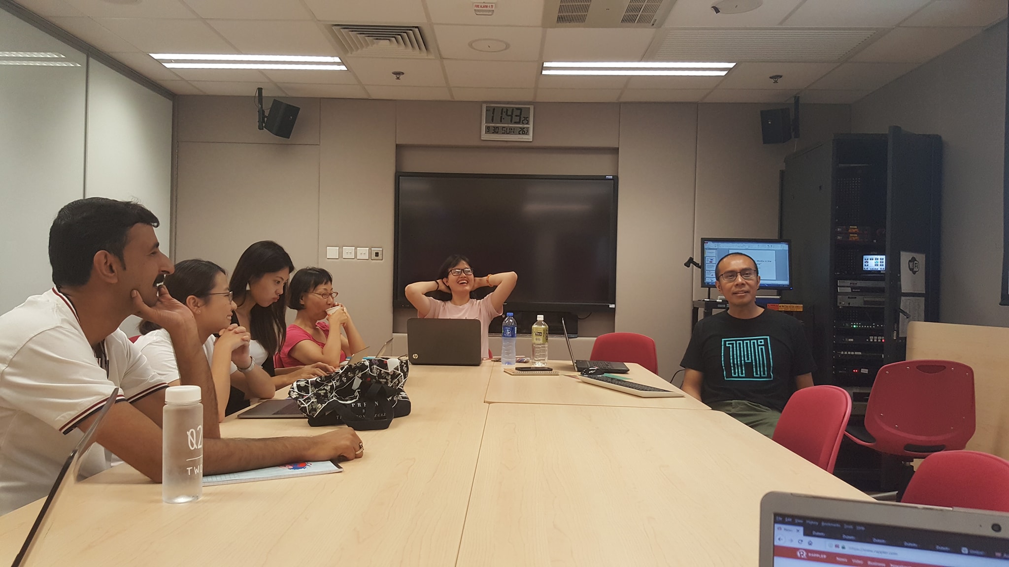 MEETING. The 9 Asian journalists would meet every Saturday to practice for the big presentation and discuss media issues. Photo by Alexa Villano/Rappler 