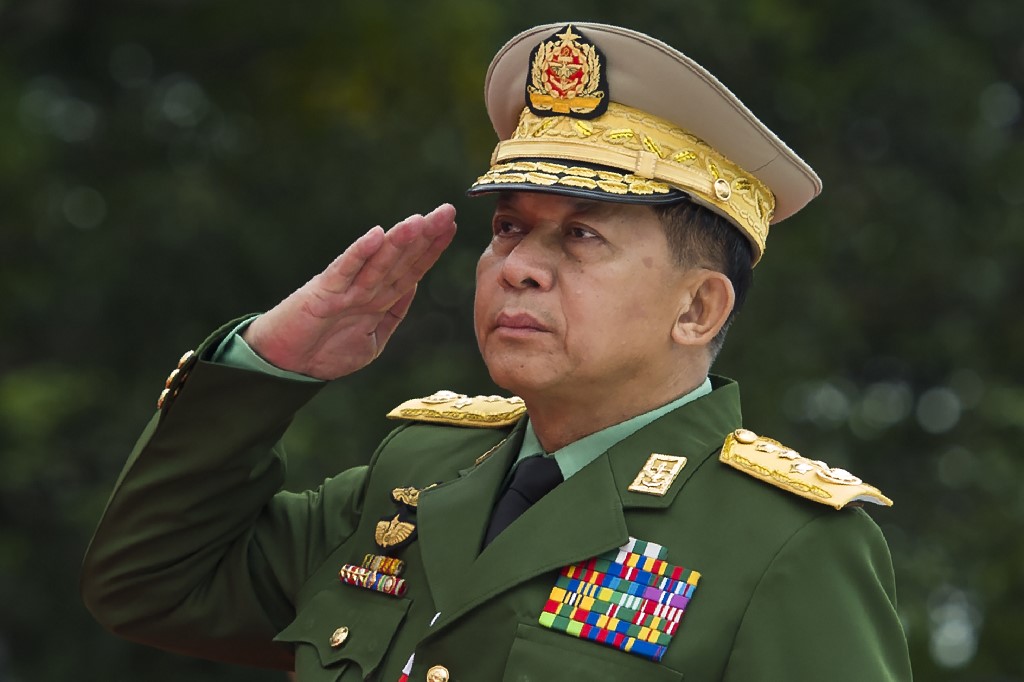 MYANMAR'S ARMY CHIEF. This file photo taken on July 19, 2018, shows Myanmar's Chief Senior General Min Aung Hlaing, commander-in-chief of the Myanmar armed forces, saluting to pay his respects to Myanmar independence hero General Aung San and 8 others assassinated in 1947. File photo by Ye Aung Thu/AFP 
