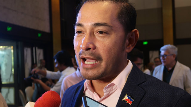 RESIGNATION. Tourism Promotions Board chief Cesar Montano resigns. File photo by Precious del Valle/Rappler  
