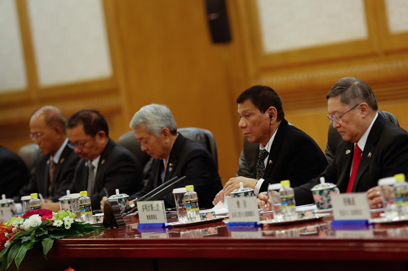 DUTERTE IN CHINA. President Rodrigo Duterte listens to the English translation of the discussions during the bilateral meeting with top government officials of China at the Great Hall of the People in Beijing, China on October 20. Photo by Toto Lozano/PPD 