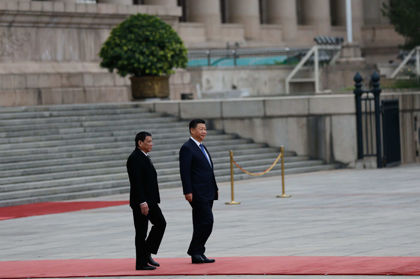 FRIENDS WITH CHINA. Philippine President Rodrigo Duterte is welcomed by Chinese President Xi Jinping during his arrival at the Great Hall of the People in Beijing in October 2016. Malacañang file photo 