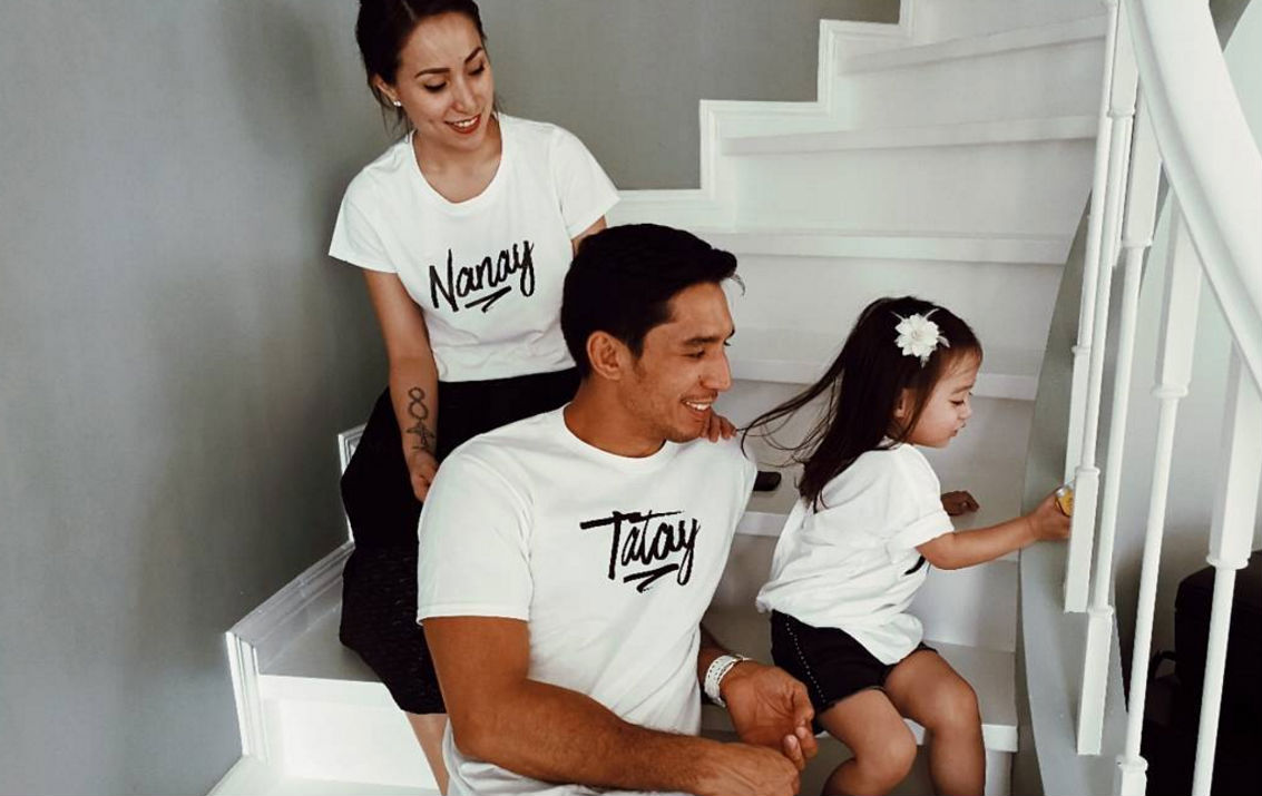 FIRST-TIME DAD. Cristine Reyes and Ali Khatibi pose with daughter Amarah for their new t-shirt business. Screengrab from Instagram/@mrscristinekhatibi 