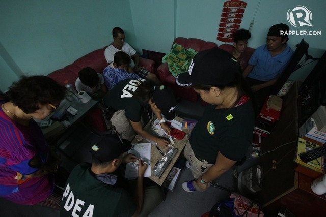 SOLE AGENCY. President Rodrigo Duterte orders the Philippine Drug Enforcement Agency (PDEA) to be the 'sole agency' to handle his war on drugs. File photo by Darren Langit/Rappler  