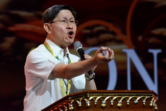 TOLLING OF BELLS. Manila Archbishop Luis Antonio Cardinal Tagle calls for the tolling of church bells in the Archdiocese of Manila in the face of widespread killings in the Philippines. File photo by Angie de Silva/Rappler 