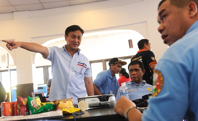 WILL HE STAY? Embattled MMDA Chairman Francis Tolentino faces controversy a week before the ruling party is set to announce its Senate slate. File photo by Rico Cruz/Rappler