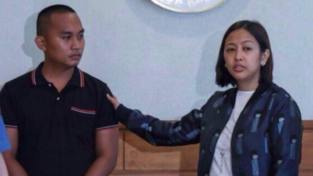 SURRENDERS. Makati Mayor Abby Binay presents to media Noel Bartolome, the suspect in the motorcycle theft case in Circuit Makati. Rappler Photo 