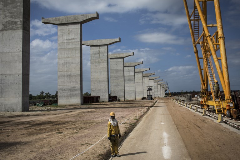 BRIDGE. A worker stands at the Catembe side of the construction site of the Maputo-Catembe Bridge, which will be the longest suspension bridge in Africa once completed, in Catembe on February 10, 2017. File photo by John Wessels/AFPP 