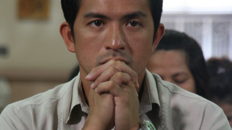GOOD COP. Dennis Trillo in a scene from the movie 'The Janitor.' Photo courtesy of APT Entertainment