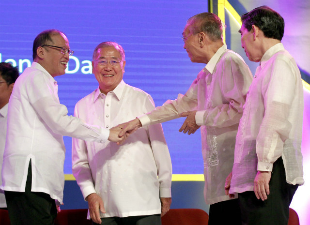 ENVOY NOT THERE. Philippine President Benigno Aquino III attends the Independence Day celebration of the Federation of Filipino-Chinese Chambers of Commerce and Industry Inc on June 8, 2015. Chinese Ambassador to the Philippines Zhao Jianhua doesn't attend the event. Photo by Gil Nartea/Malacañang Photo Bureau 