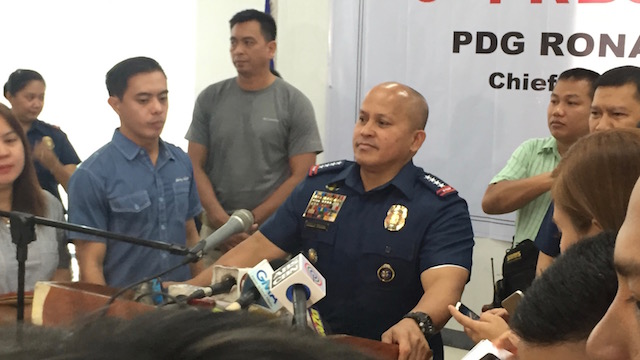 CALL TO SURRENDER. PNP chief Director General Ronald dela Rosa calls on Kerwin Espinosa to surrender. Photo by Katerina Francisco/Rappler 