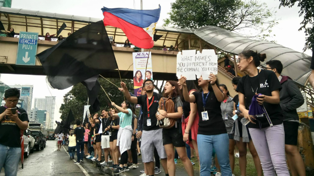 #NOTODEATHPENALTY. Ateneo de Manila University students oppose the lightning passage of the death penalty bill in the House of Representatives. Photo courtesy of Xavier Alvaran  