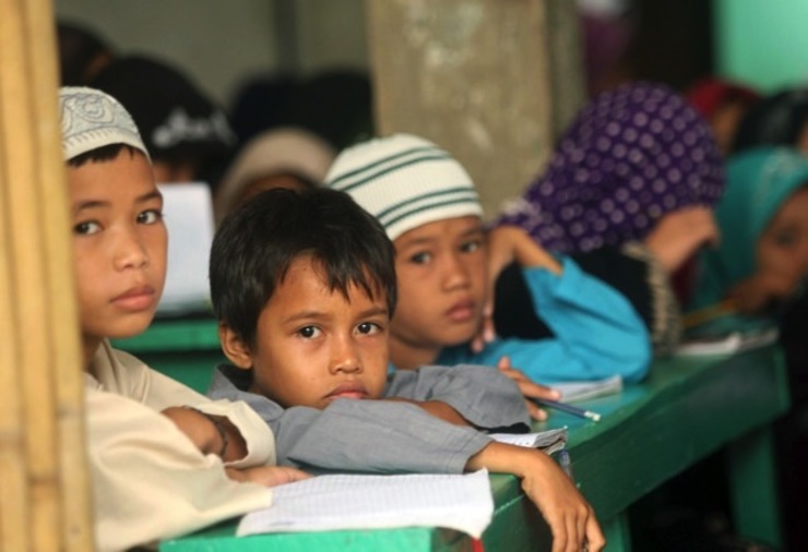 CHILD-FRIENDLY PHILIPPINES. Filipino Muslim children inside a school classroom in Patikul, Sulu, southern Philippines, September 28, 2014. File photo by Ben Hajan/EPA