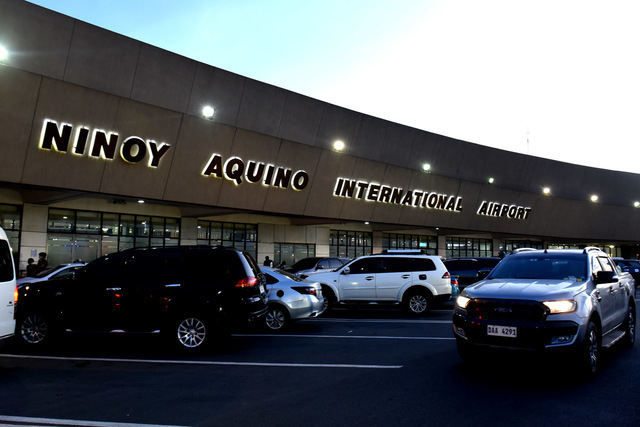 NAIA. The facade of the Ninoy Aquino International Airport Terminal 1. File photo by Angie de Silva/Rappler 