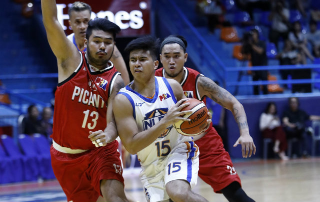 PBA DEBUT. Kiefer Ravena showed he belonged with the pros in his first game with the NLEX Road Warriors. Photo from PBA Images 
