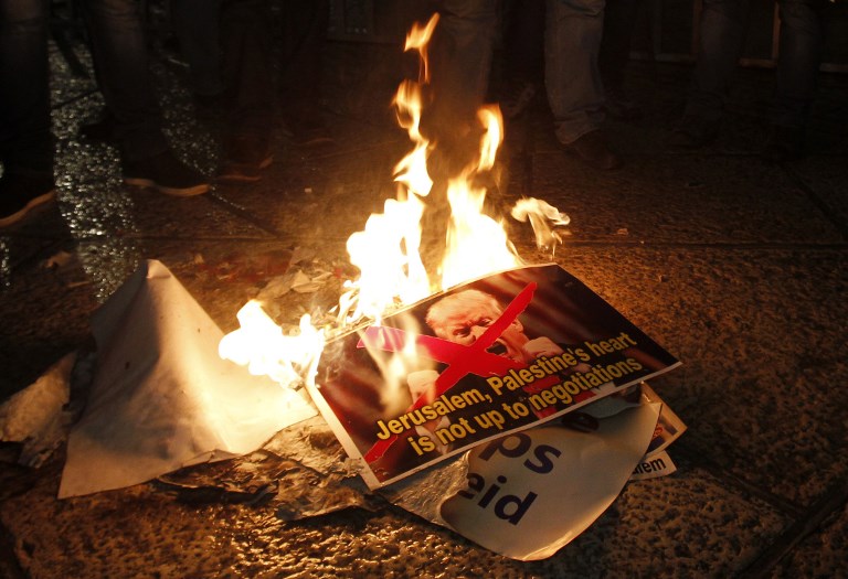 palestinian-president-to-shun-pence-over-jerusalem-move